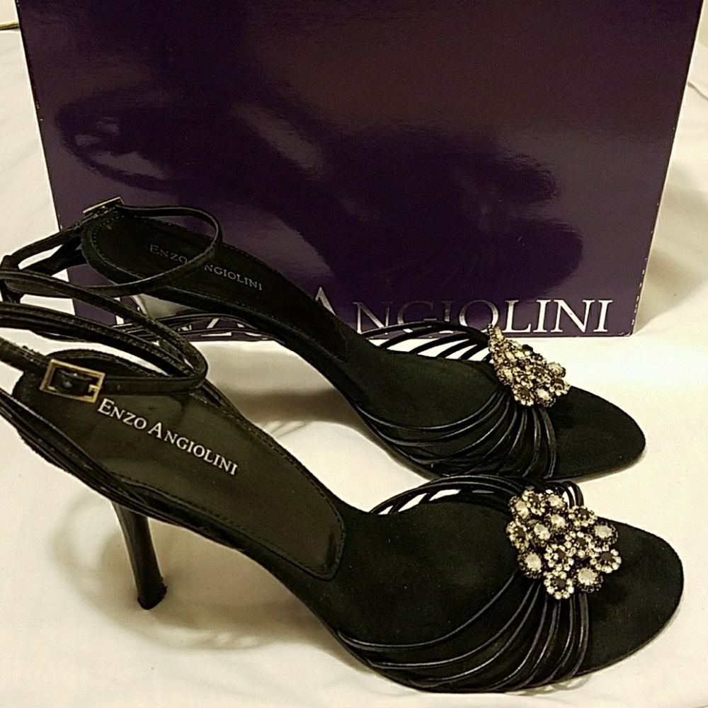 *SOLD*Enzo Angiolini Strappy Black Crystal Flowers